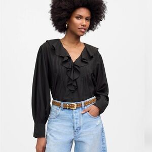 Madewell Ruffled Pintucked Long-Sleeve Top - black - size medium